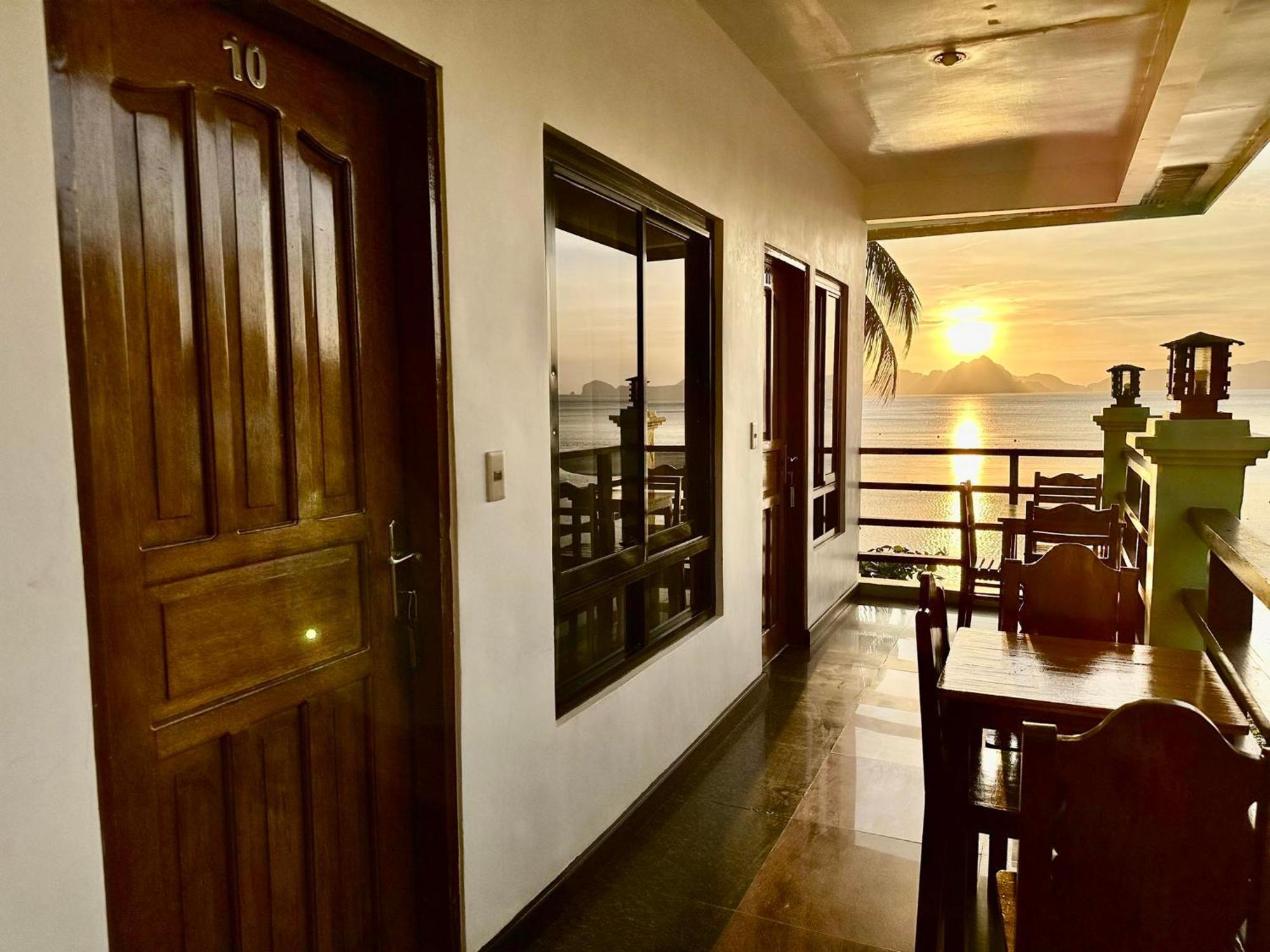 Desert Rose Beach Hotel El Nido Exterior photo