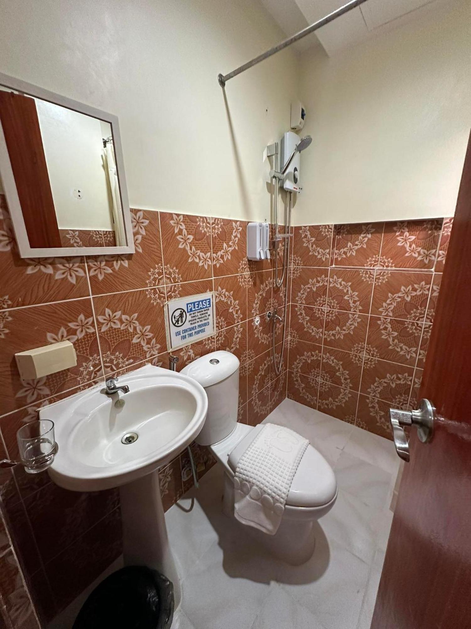 Desert Rose Beach Hotel El Nido Exterior photo