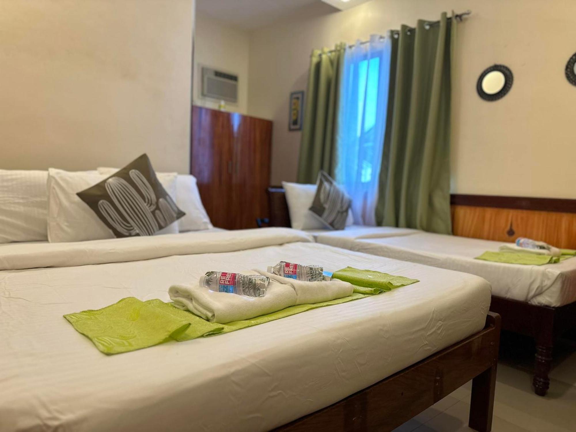 Desert Rose Beach Hotel El Nido Exterior photo