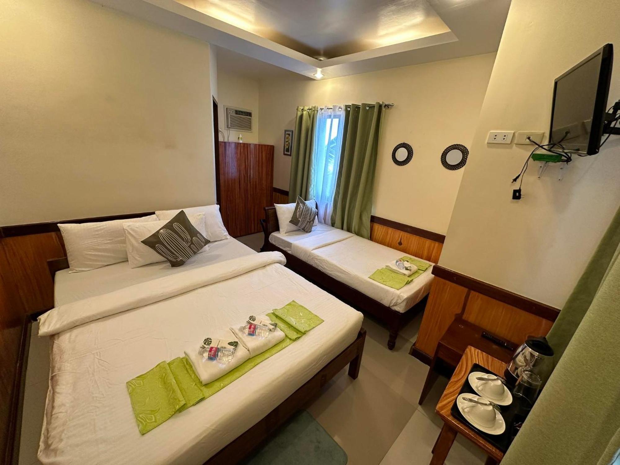 Desert Rose Beach Hotel El Nido Exterior photo